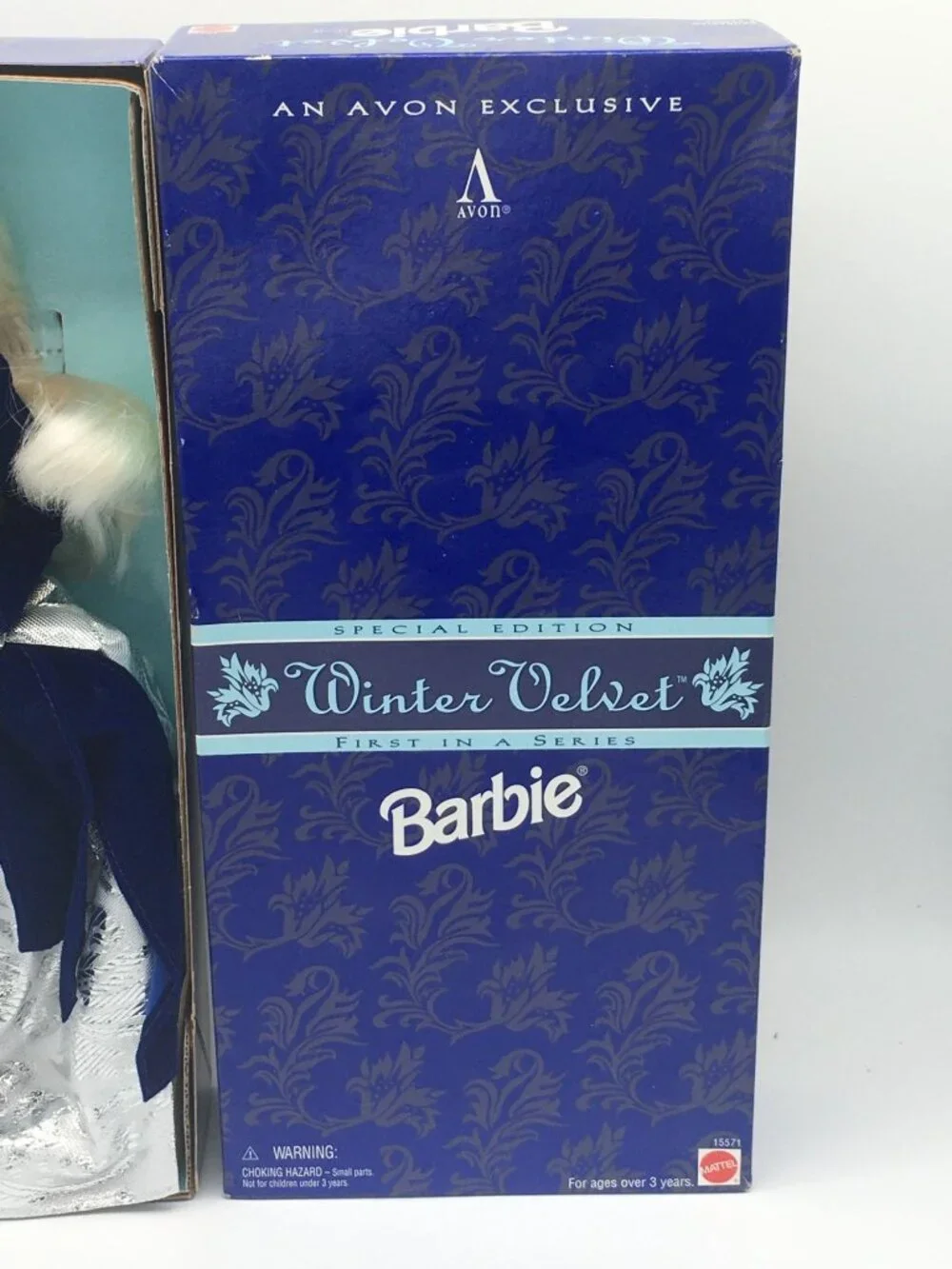 1995 Avon Winter Velvet Barbie Doll Special Edition 1st in Series #15571 NRFB